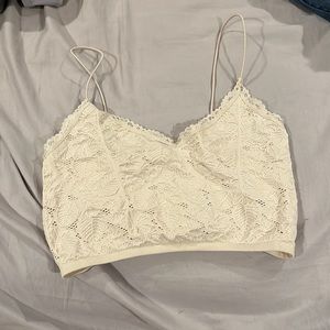Crème tank top from Zara